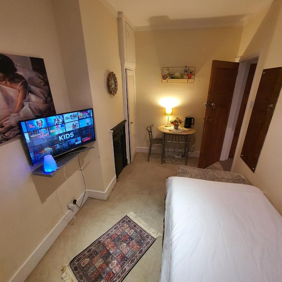 Monalisa Single Room Near Edgware Station Bagian luar foto