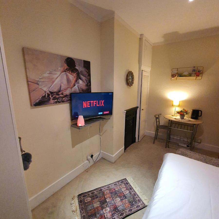 Monalisa Single Room Near Edgware Station Bagian luar foto