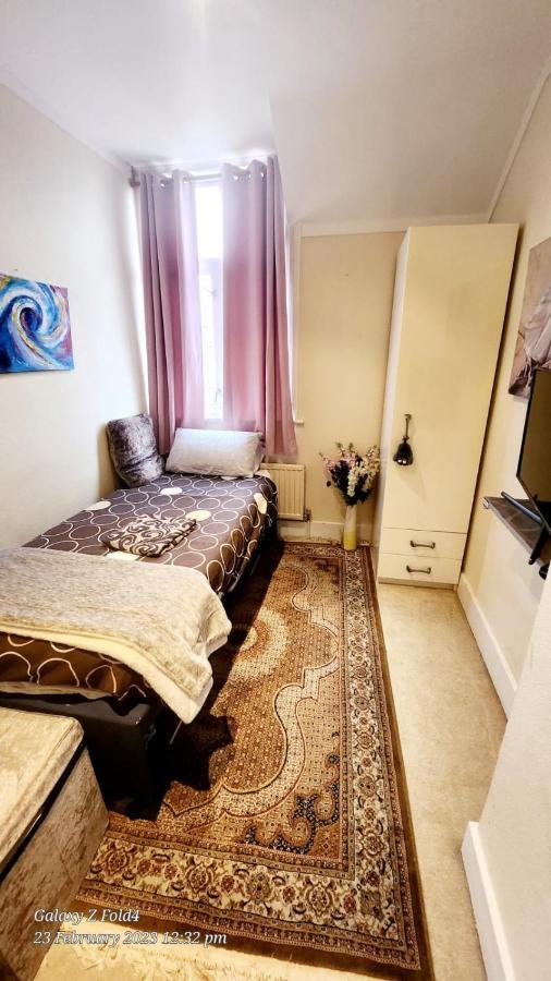 Monalisa Single Room Near Edgware Station Bagian luar foto